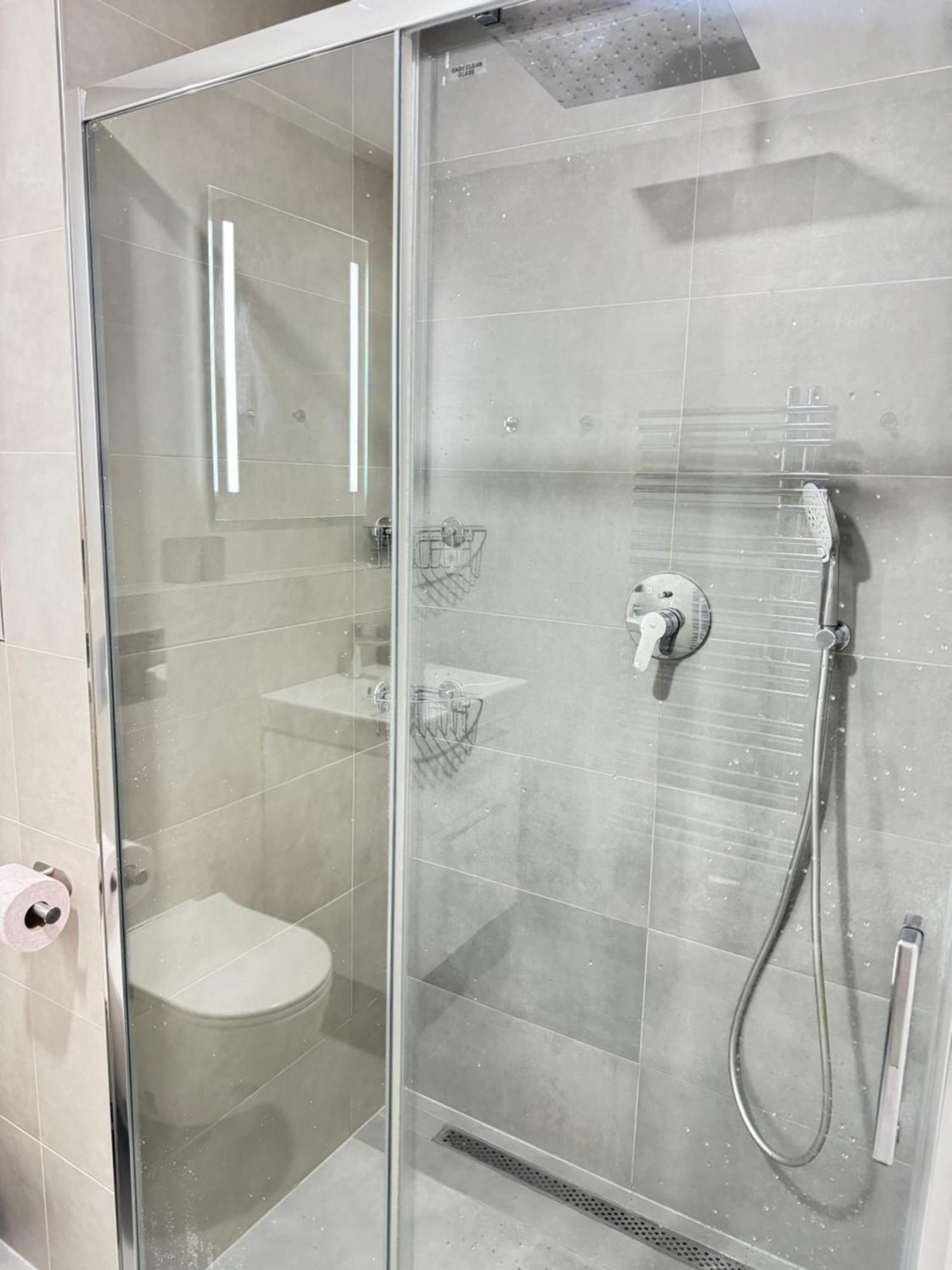 Free Parking - Cozy Apartment Near Vysehrad Railway Bridge Prága Kültér fotó