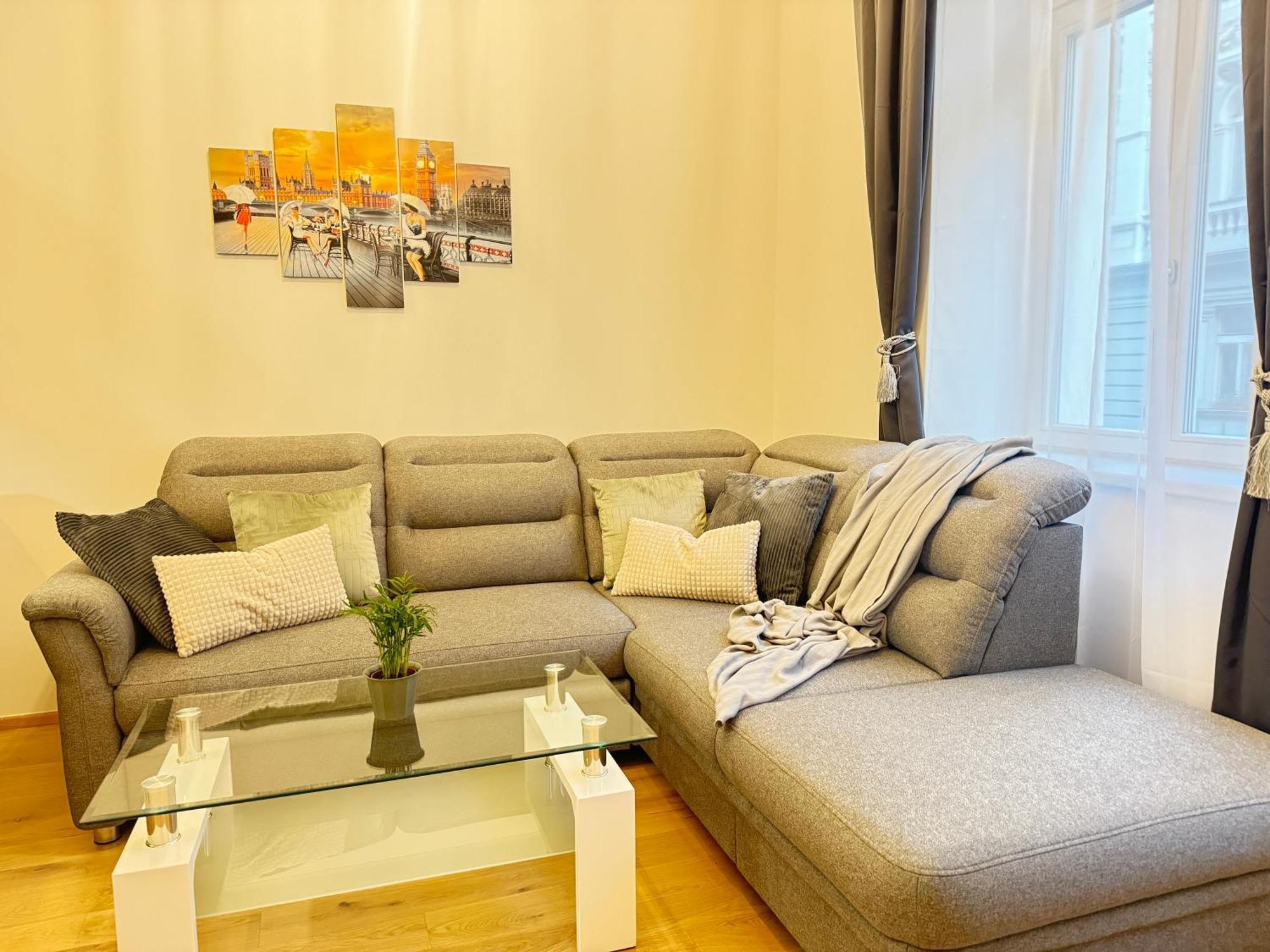 Free Parking - Cozy Apartment Near Vysehrad Railway Bridge Prága Kültér fotó
